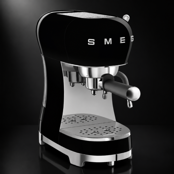 Cafetera Espresso Manual Smeg estilo 50’s