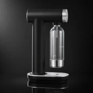 Gasificadora de agua Smeg SKC01 para preparar agua con gas en casa con botella Tritan y ajuste manual de carbonatación
