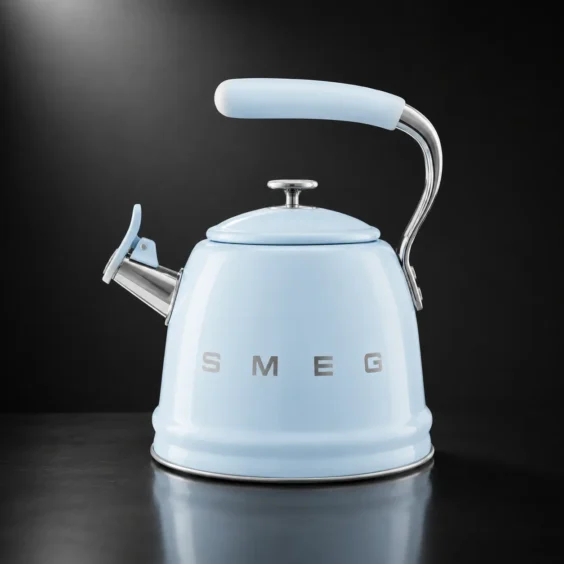 Hervidor de agua Smeg estilo 50’s
