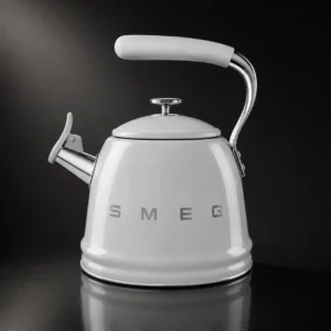Hervidor de agua Smeg estilo 50’s