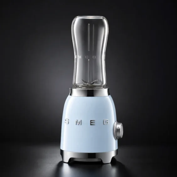 Mini batidora de vaso Smeg estilo 50’s